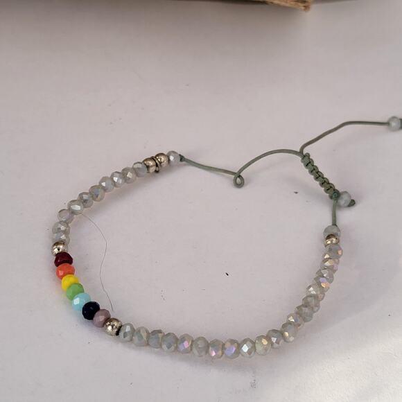 Vintage rainbow beaded bracelet adjustable cord boho 2000s pride style - Picture 7 of 10